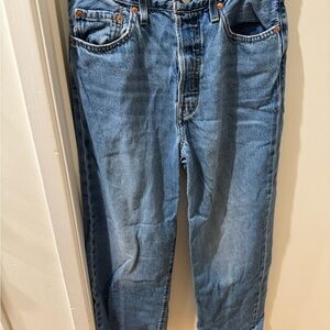 Levi’s rib cage straight jeans